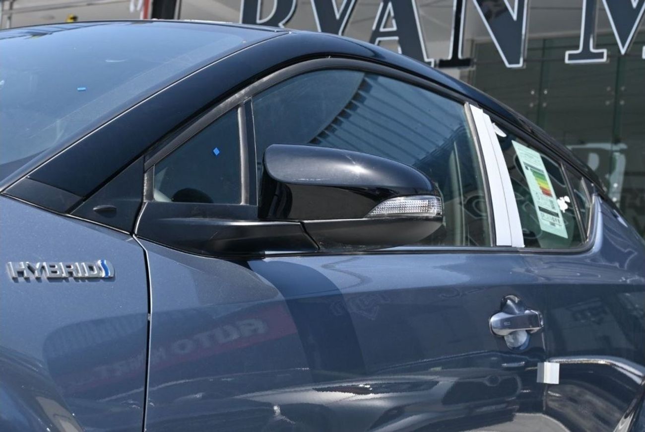 Toyota CHR Toyota CH-R 1.8L Hybrid Color Grey Model 2023