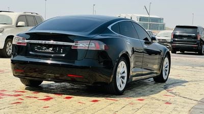 Tesla Model S 75D