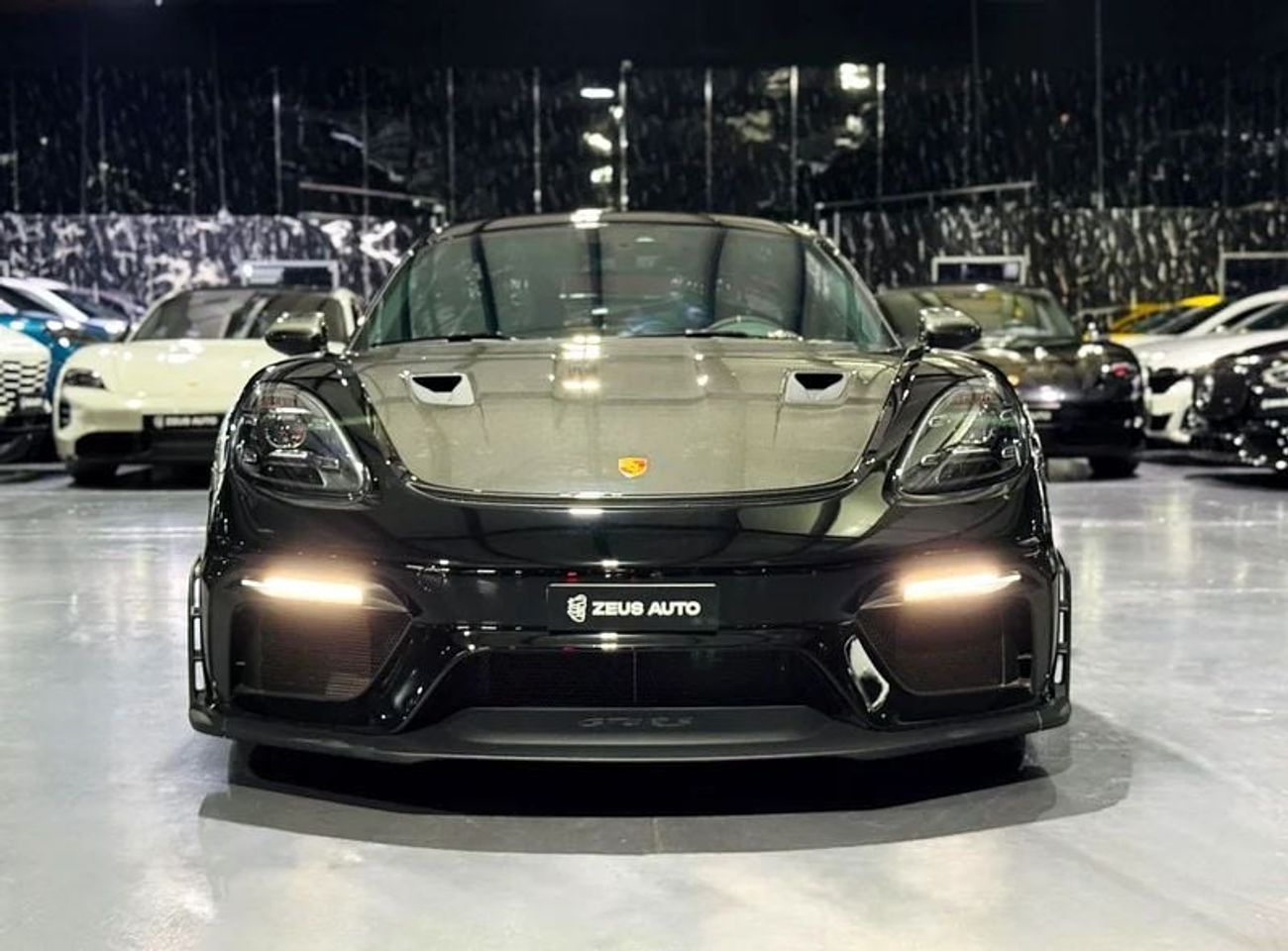 Porsche 718 Cayman GT4 RS 4.0L (493 HP) A/T