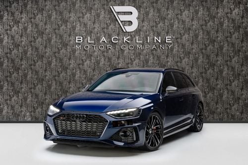 أودي RS4 ستاندارد BUY NOW, PAY 2027 | THE BLACKLINE STANDARD | 2028 Warranty + Service, Low KMs, GCC