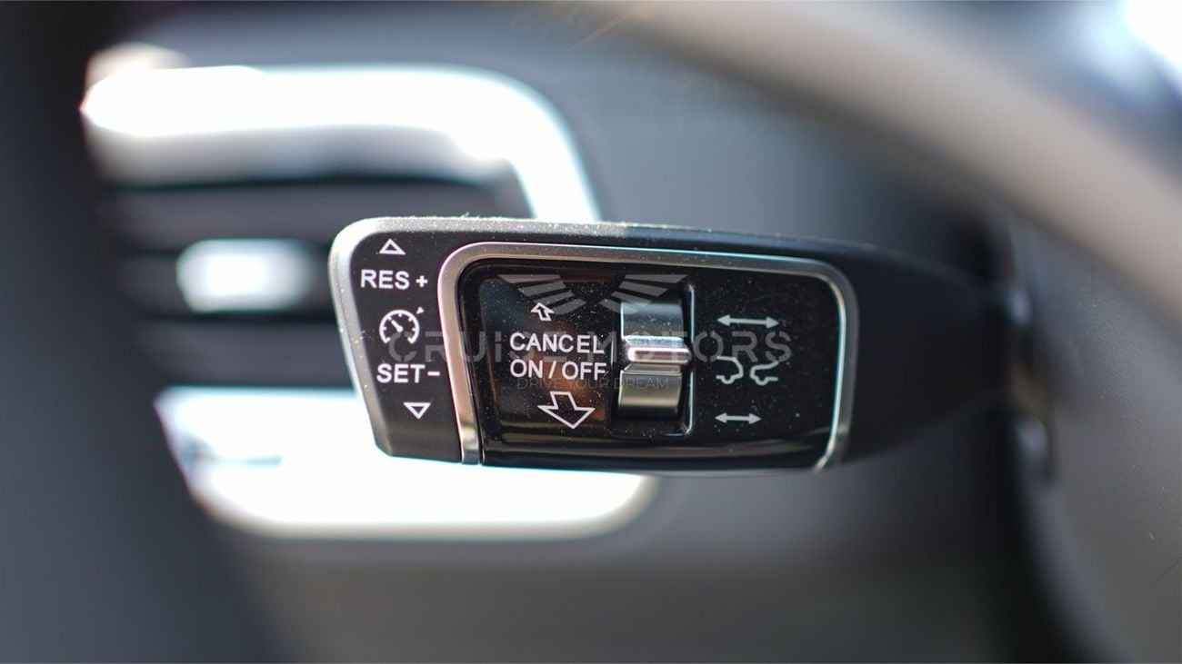 Toyota Land Cruiser LC 300 VXR - Automatic- 3.3 L - diesel - SUV - 4x4 - 7 Seats - 5 Door