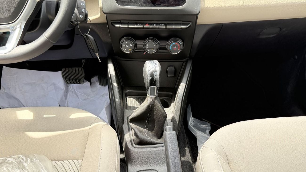 Renault Duster Renault Duster 1.6L Petrol 2WD 2025YM