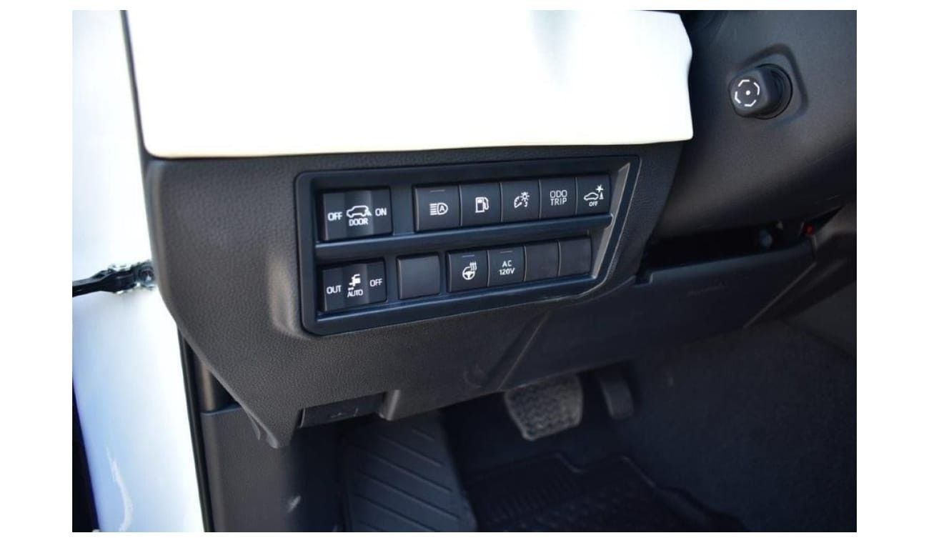 تويوتا سيكويا 2024 TOYOTA SEQUOIA CAPSTONE HYBRID V6 3.5L TURBO 4WD 7-SEATER AUTOMATIC