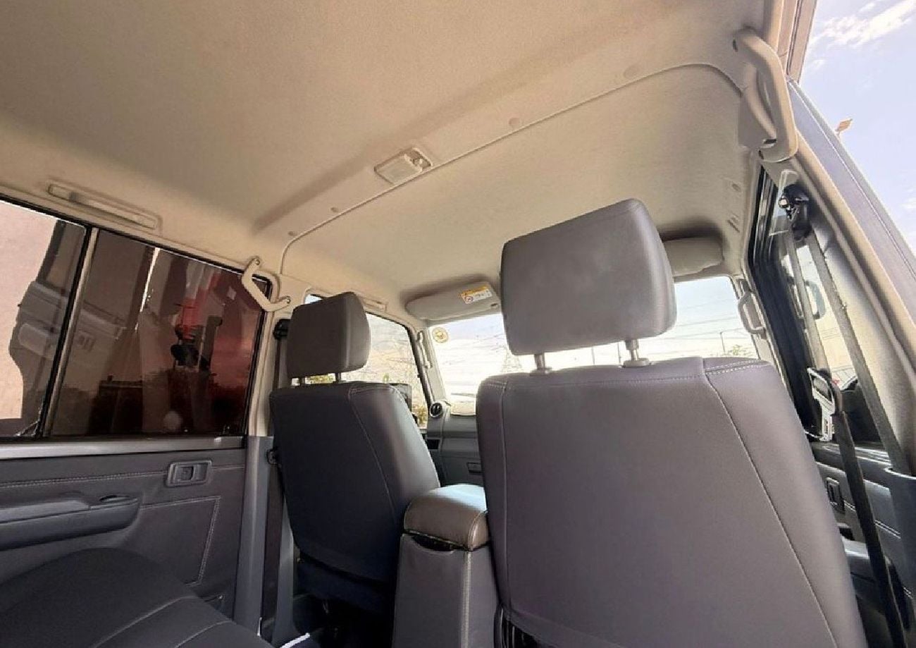 Toyota Land Cruiser Pick Up