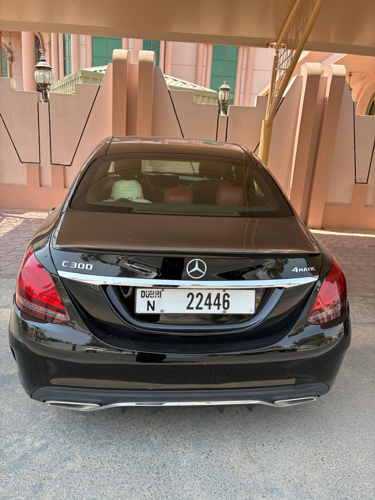 مرسيدس بنز C 300 Luxury 2.0L