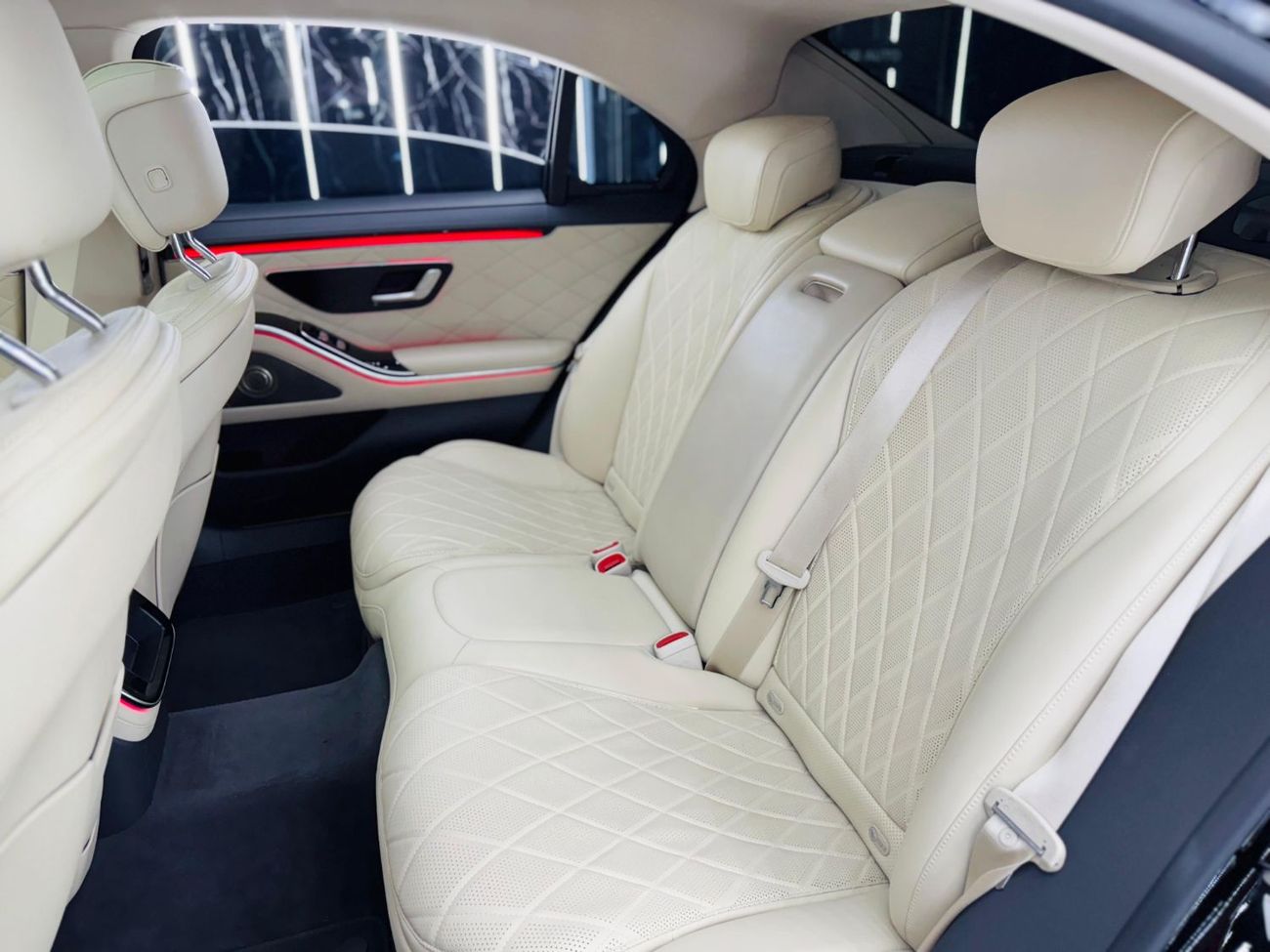 Mercedes-Benz S 500 4MATIC 3.0L 2022 Mercedes Benz S500 LWB, Warranty, Fully Loaded, Brabus Kit, Excellent Condition, 42