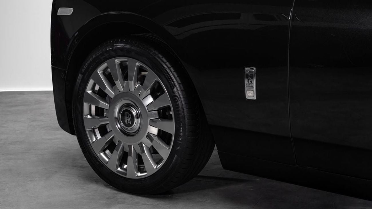 Rolls Royce Phantom STANDARD - 2019 - GCC Specs