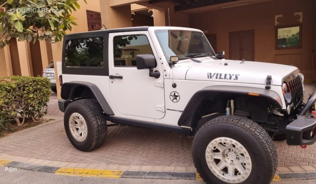 Jeep Wrangler Willys Wheeler Extended Warranty till June 2024 - 2 keys - First owner