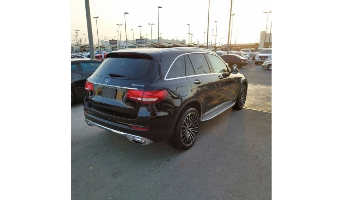 Mercedes-Benz GLC 300 AMG