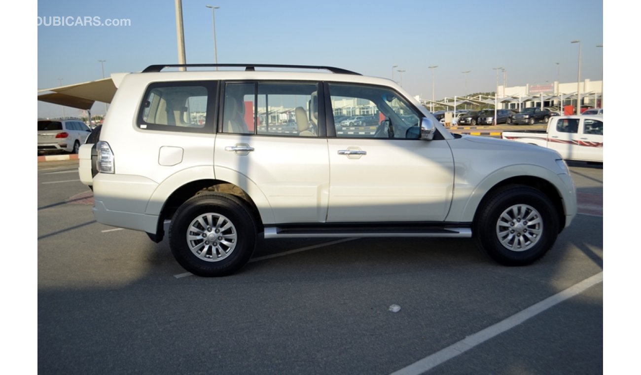 Mitsubishi Pajero GLS