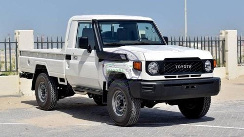 تويوتا لاند كروزر 70 Toyota Land Cruiser LC79 Pick Up Single Cabin 2.8L Diesel Automatic Transmission