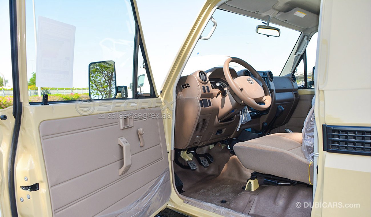 Toyota Land Cruiser Pick Up SC GRJ79 Petrol - كمية محدودة