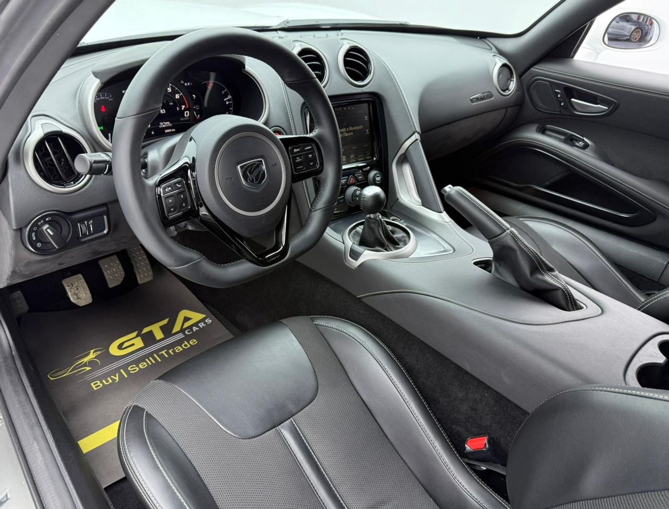 دودج فايبر 2017 Dodge Viper SRT ,Al-Futtaim Service History ,Excellent Condition ,GCC