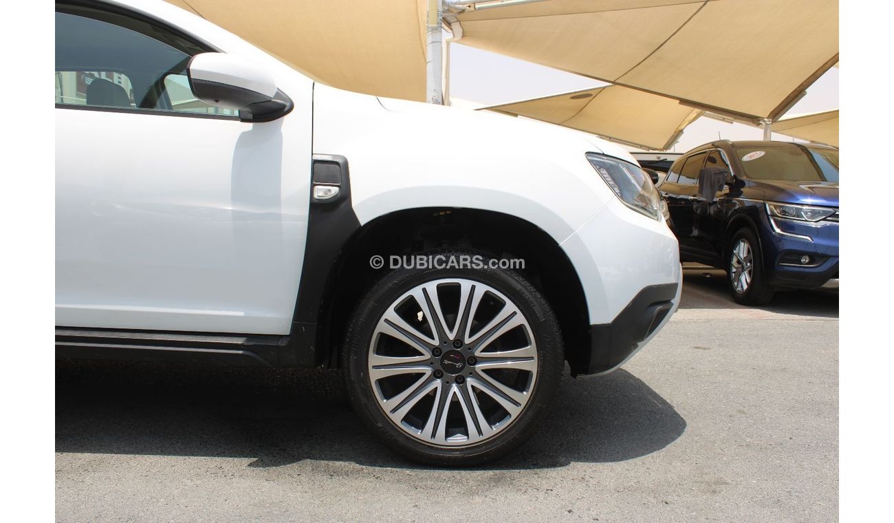 Renault Duster SE ACCIDENTS FREE - GCC - PERFECT CONDITION INSIDE OUT - ENGINE 1600 CC