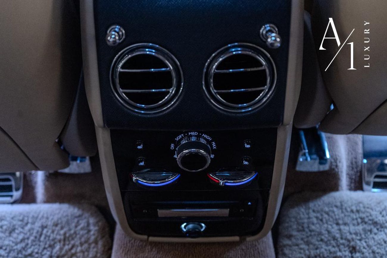 Rolls-Royce Cullinan 2019 Rolls Royce Cullinan, Warranty, Full Rolls Royce Service History, VIP Seats, Full Options, GCC