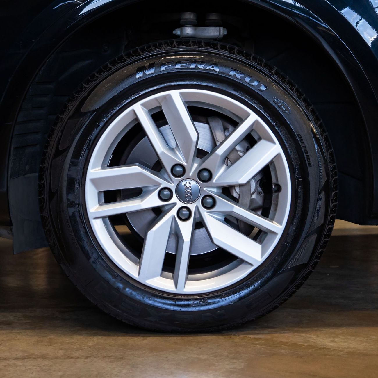 Audi Q5 45 TFSI Quattro 2.0L AED 1,628 pm • 0% Downpayment • Audi Q5 45Tfsi • 1 Year Warranty