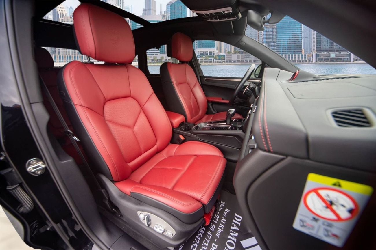 Porsche Macan STD | GCC | full service history