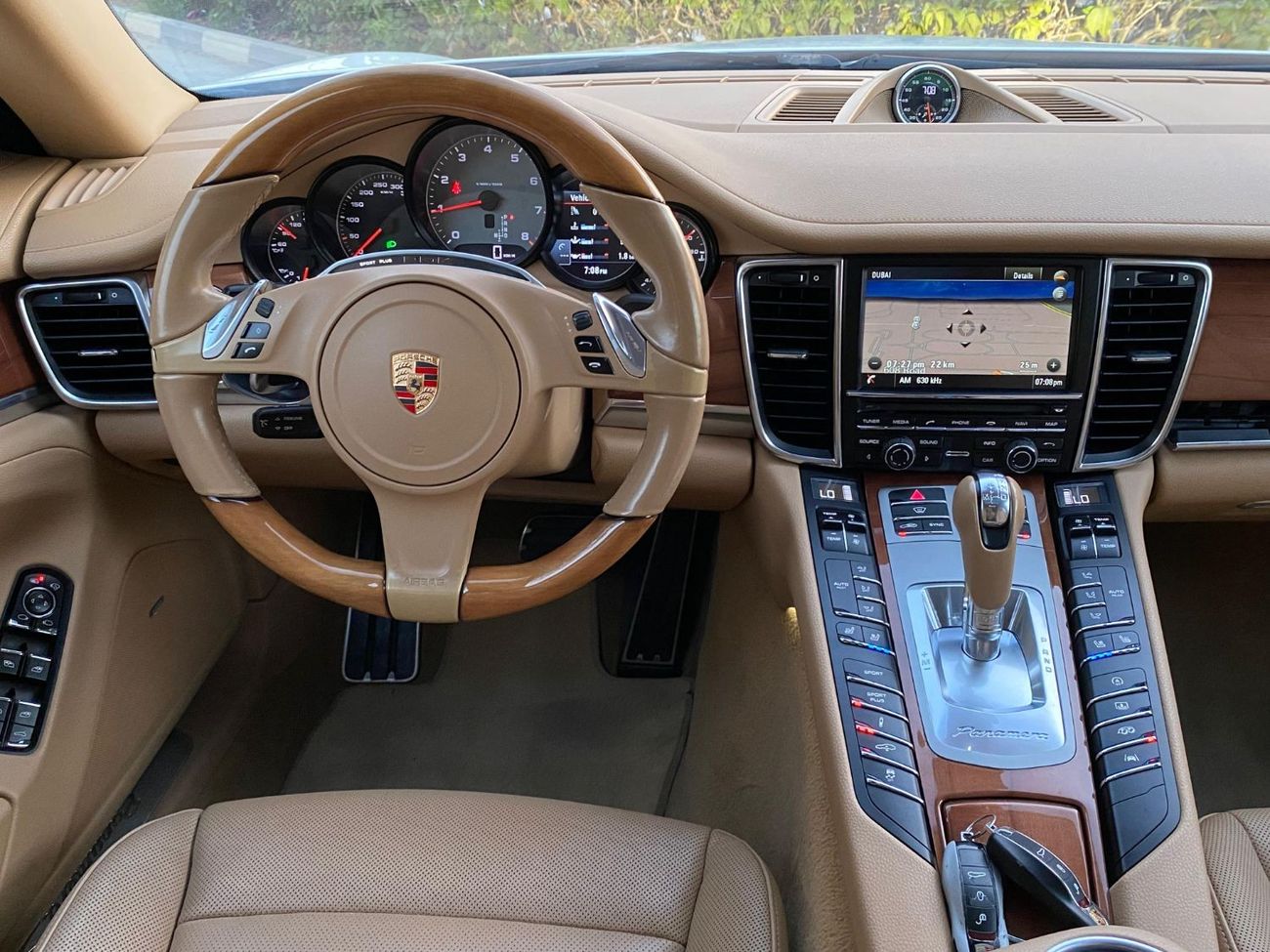 بورش باناميرا PORSCHE PANAMERA S 2014 - GCC SPECS - EXCELLENT CONDITION -