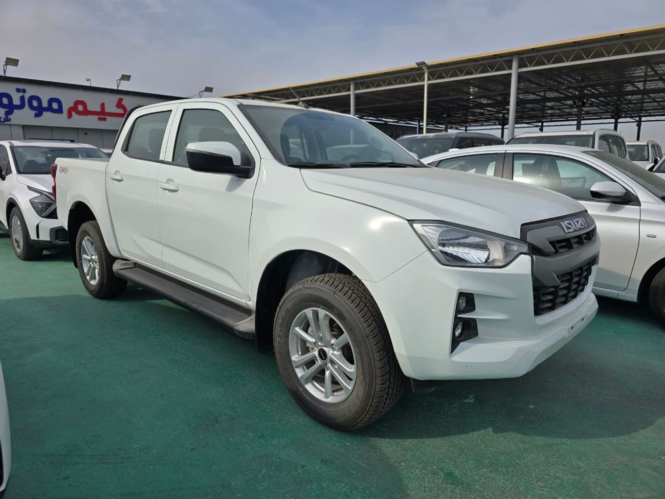Isuzu DMax 3.0L Crew Cab 4WD LS (A/T)