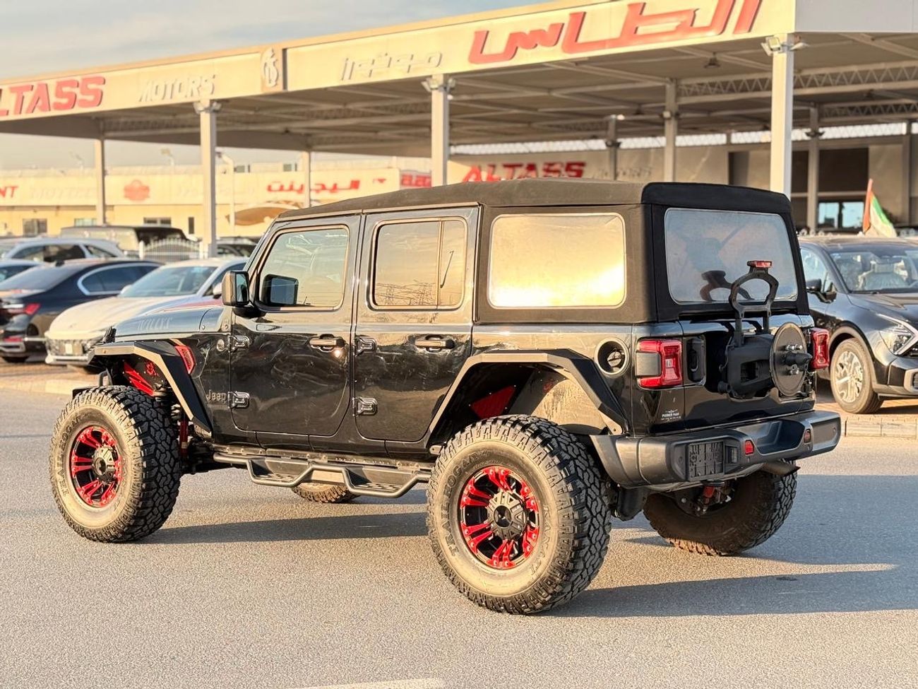 Jeep Wrangler Unlimited Willys 3.6L A/T