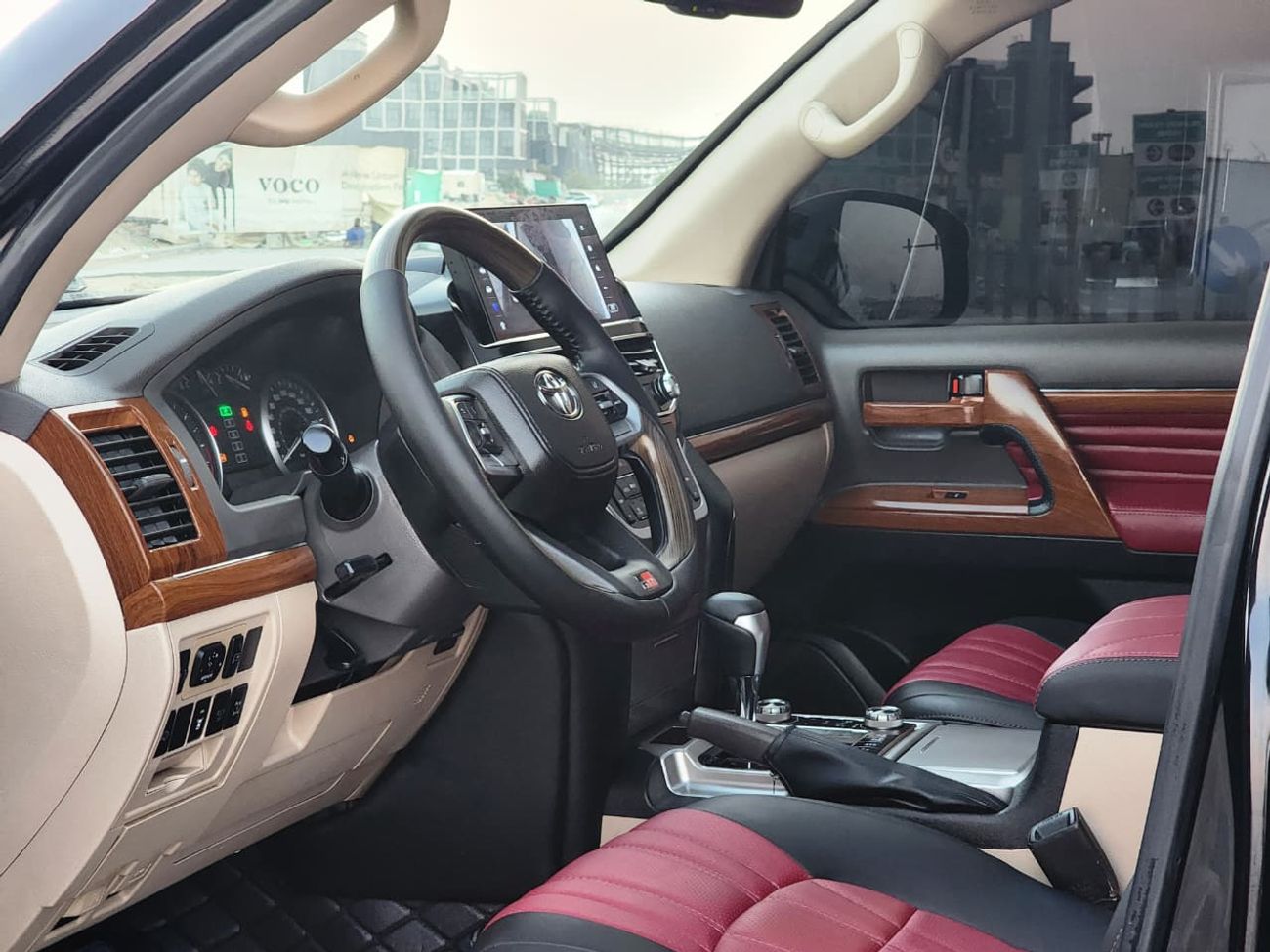 Toyota Land Cruiser GXR V8 MODEL 2015 UPGRADE 2024