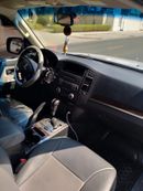 ميتسوبيشي باجيرو GLS Mid 3.0 (3 doors)