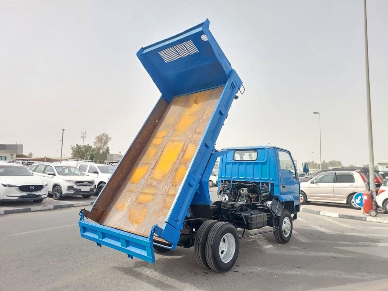 Mitsubishi Fuso Canter MITSUBISHI CANTER DUMPER TRUCK RHD 1987 MODEL 3.5 L DIESEL MANUAL(PM10095)