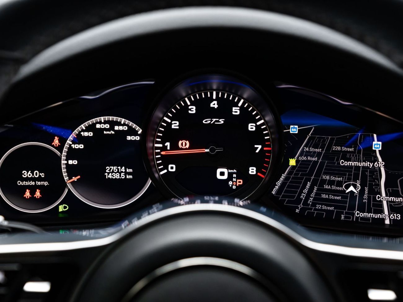 بورش كايان GTS Coupe