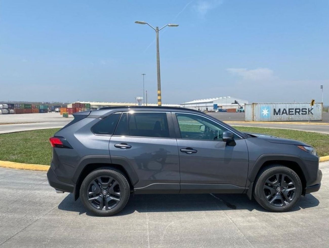 Toyota RAV4 TOYOTA RAV4 2.5L AWD ADVENTURE 2023 MODEL CANADIAN SPECS