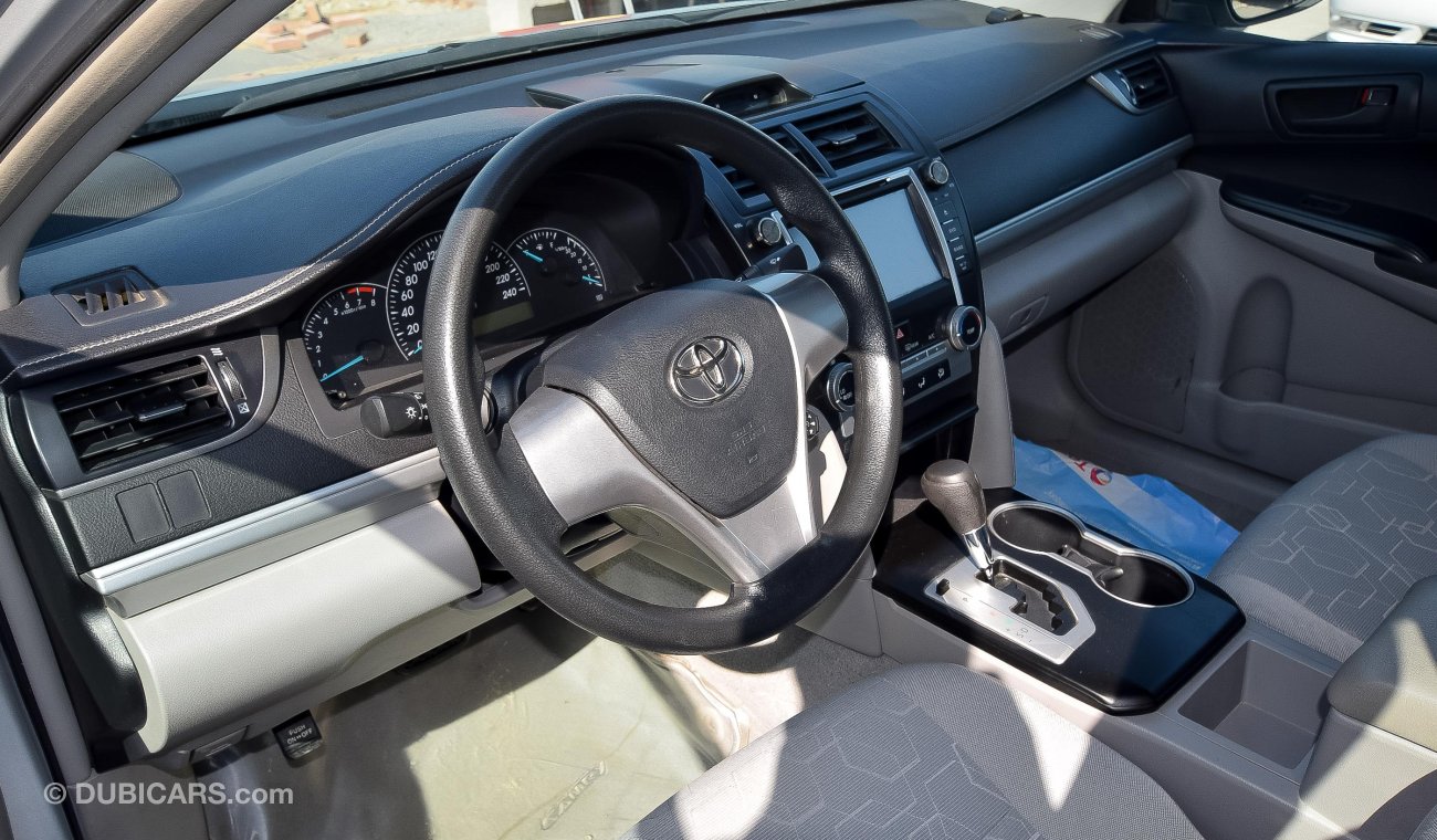 Toyota Camry S