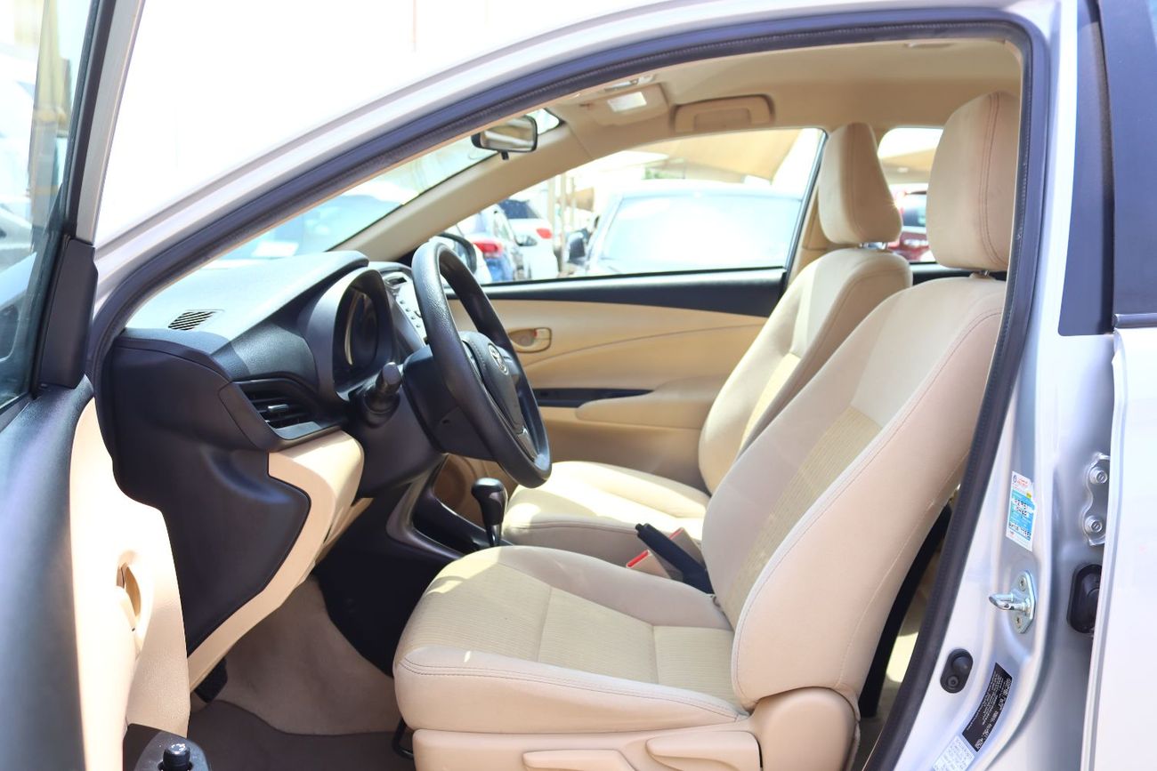 تويوتا يارس تويوتا يارس 2022 خليجى بحاله ممتازه ممشى 83000كم بمحرك 1500 سى سى بسعر 39000 درهم