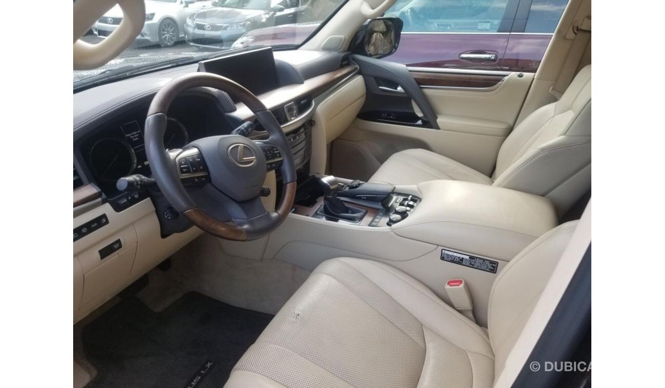 لكزس LX 570 2016 Lexus LX 570 Black