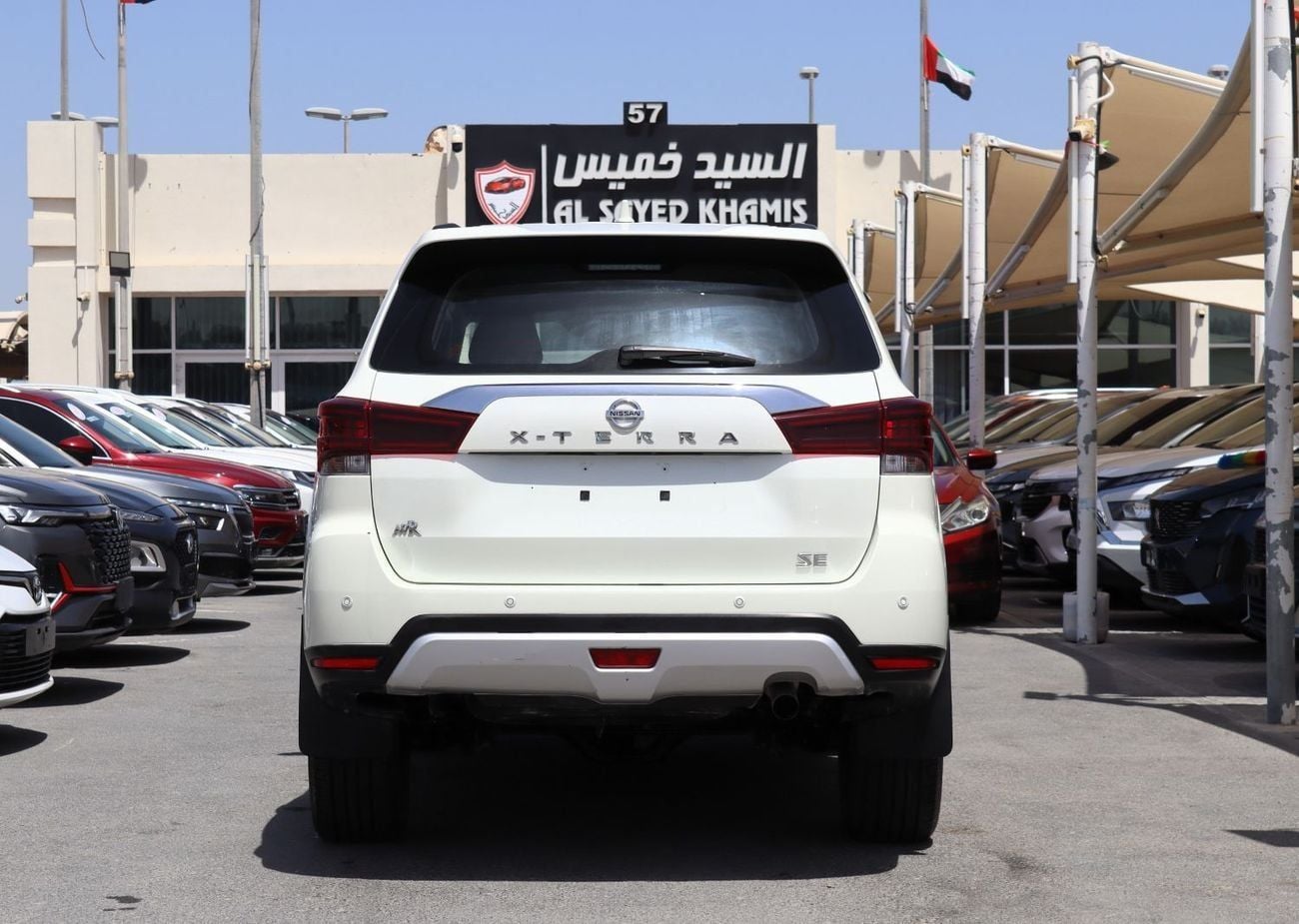 نيسان إكستيرا SE 4WD