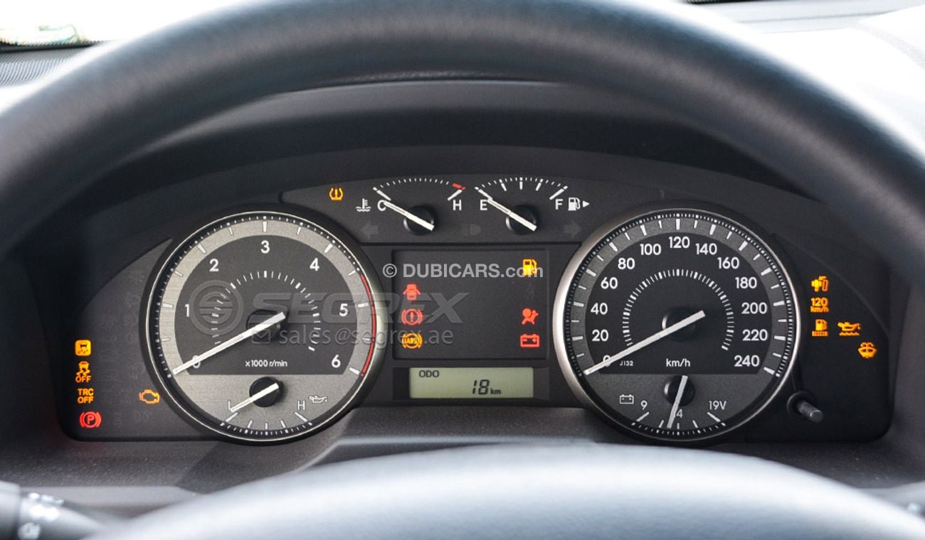 Toyota Land Cruiser LC200 GX MT DIESEL SWING DOORS MODEL 2019 & 2020 AVAILABLE