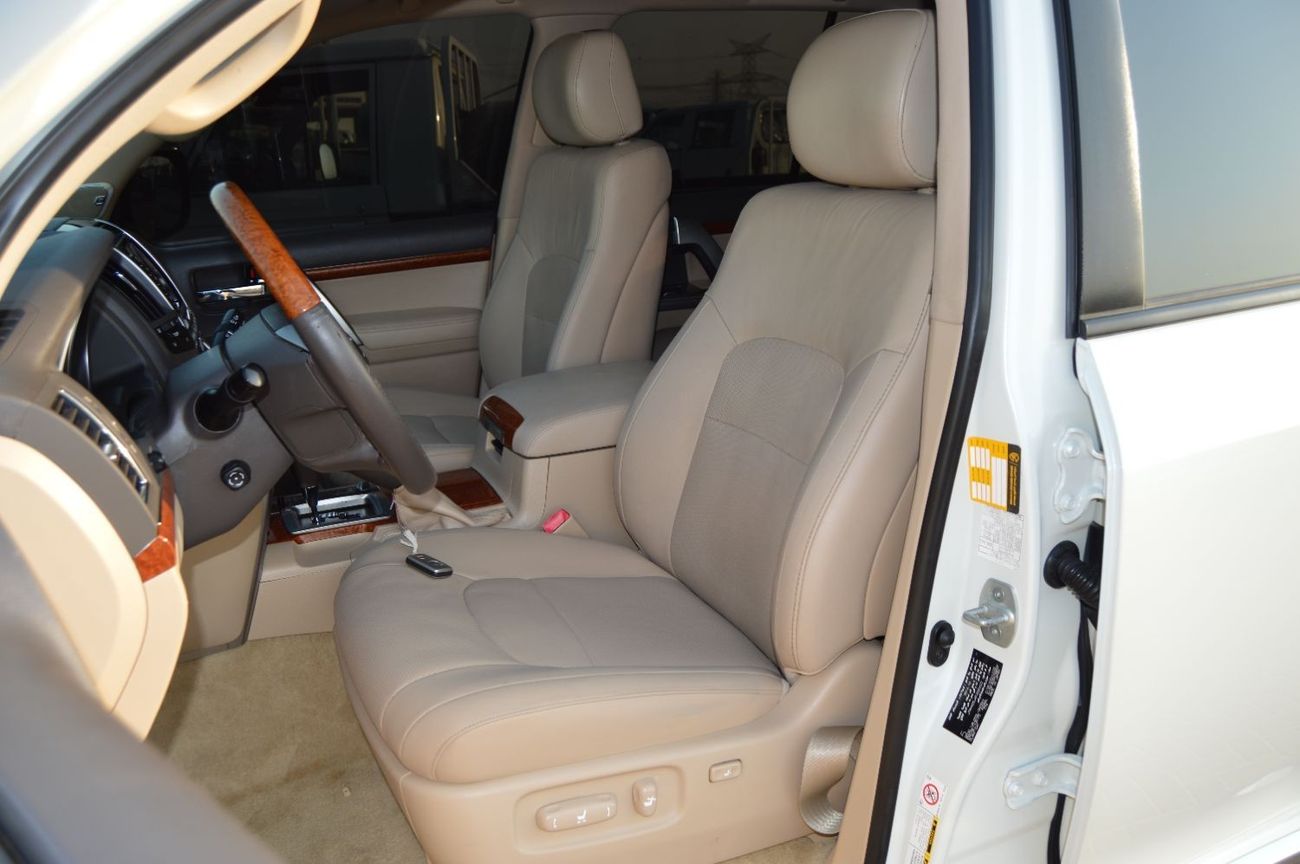 Toyota Land Cruiser Full Option
