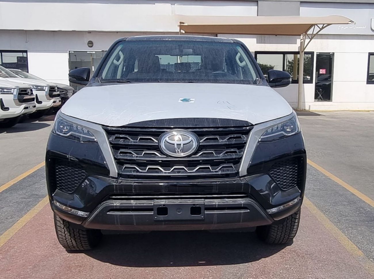 تويوتا فورتونر TOYOTA FORTUNER 2.4L DIESEL 4X4 MY 2026