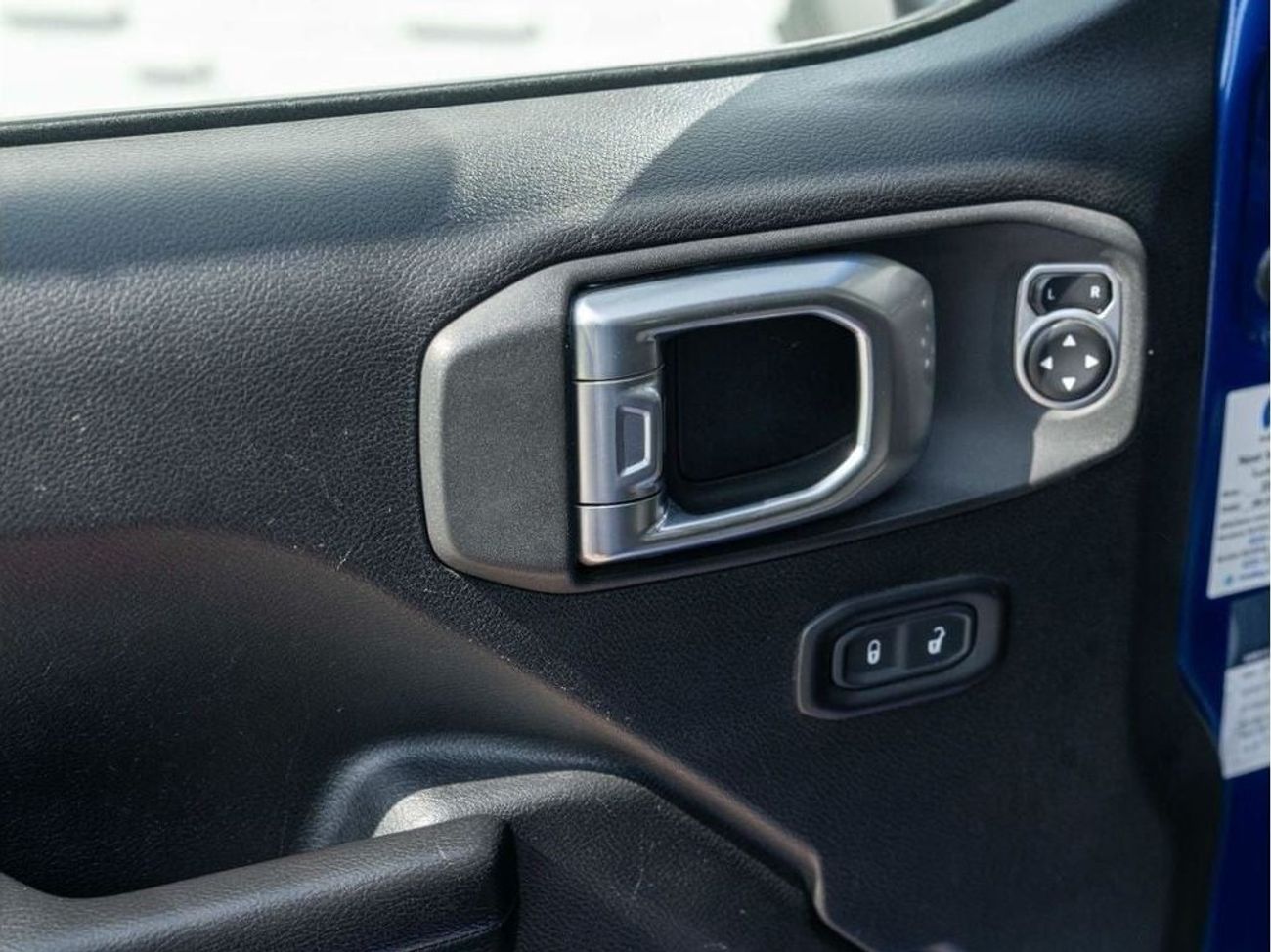 جيب رانجلر AED 2,202 PM • WRANGLER UNLIMITED SPORT • ONLY 61,000 KMS • PRISTINE CONDITION