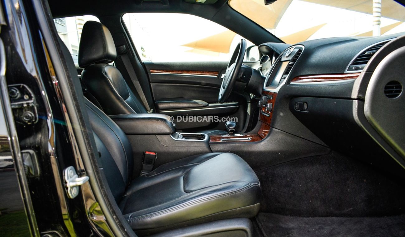 Chrysler 300C Import SRT No. 2 cruise control without accidents, fingerprint, electric mirrors, cruise control, in