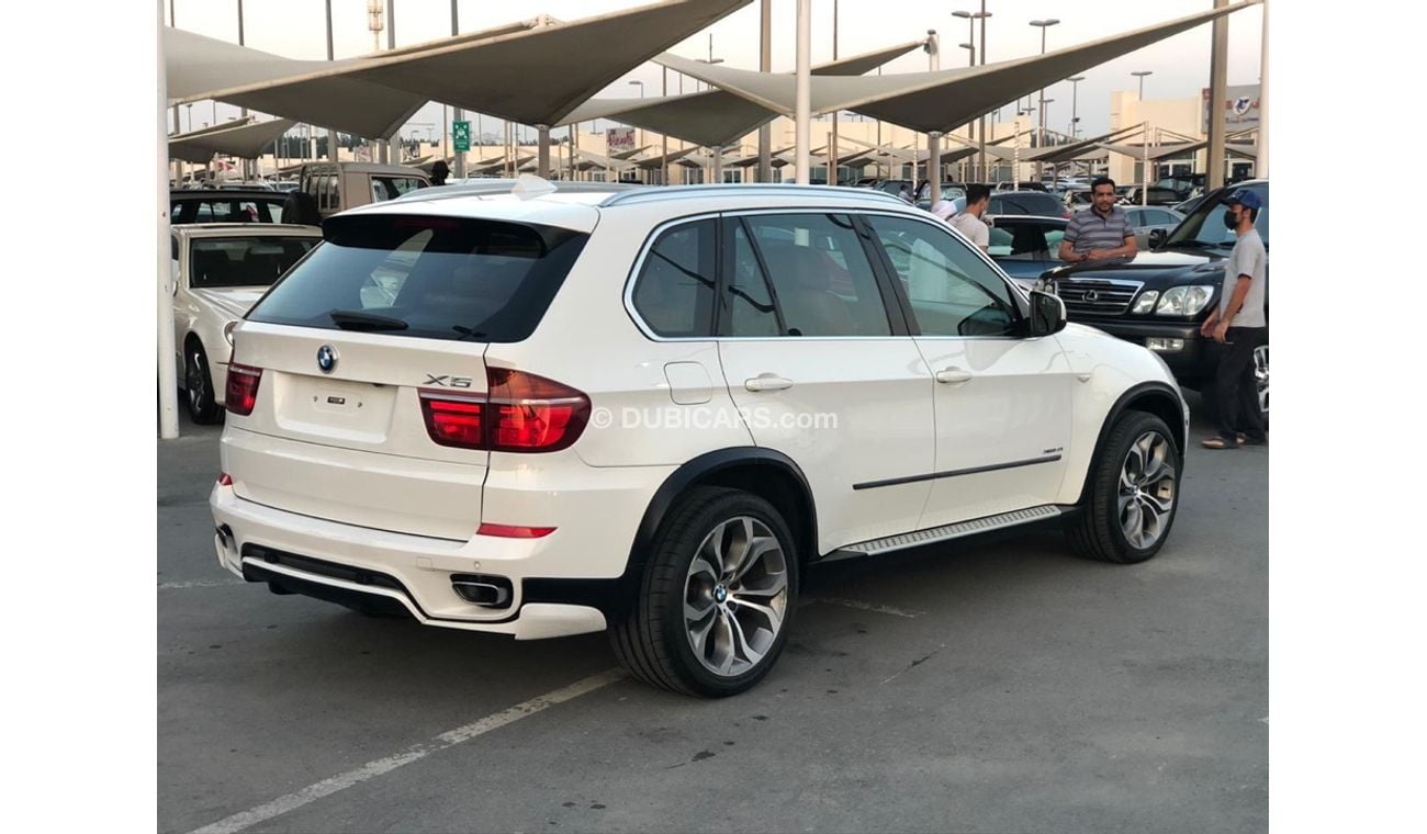 BMW X5 Bmw X5 model 2013 car prefect condition full option low mileage panoramic roof leather seats back ca