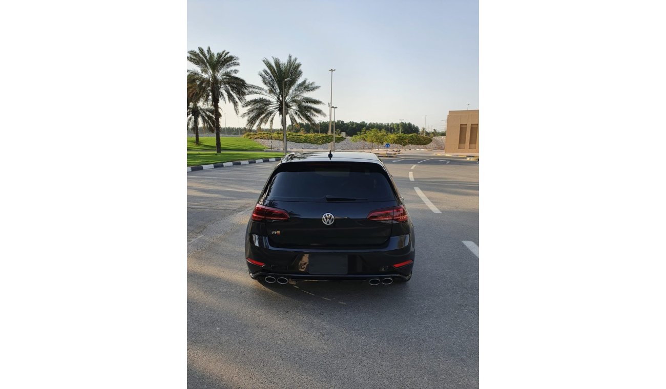 Volkswagen Golf Golf R 2018 GCC