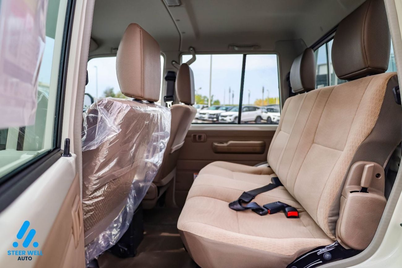Toyota Land Cruiser Pick Up Double-Cab LC 79 | 2.8L Turbo DSL | GCC Specs | 4WD MT | Heavy Duty Workhorse | Export Ready
