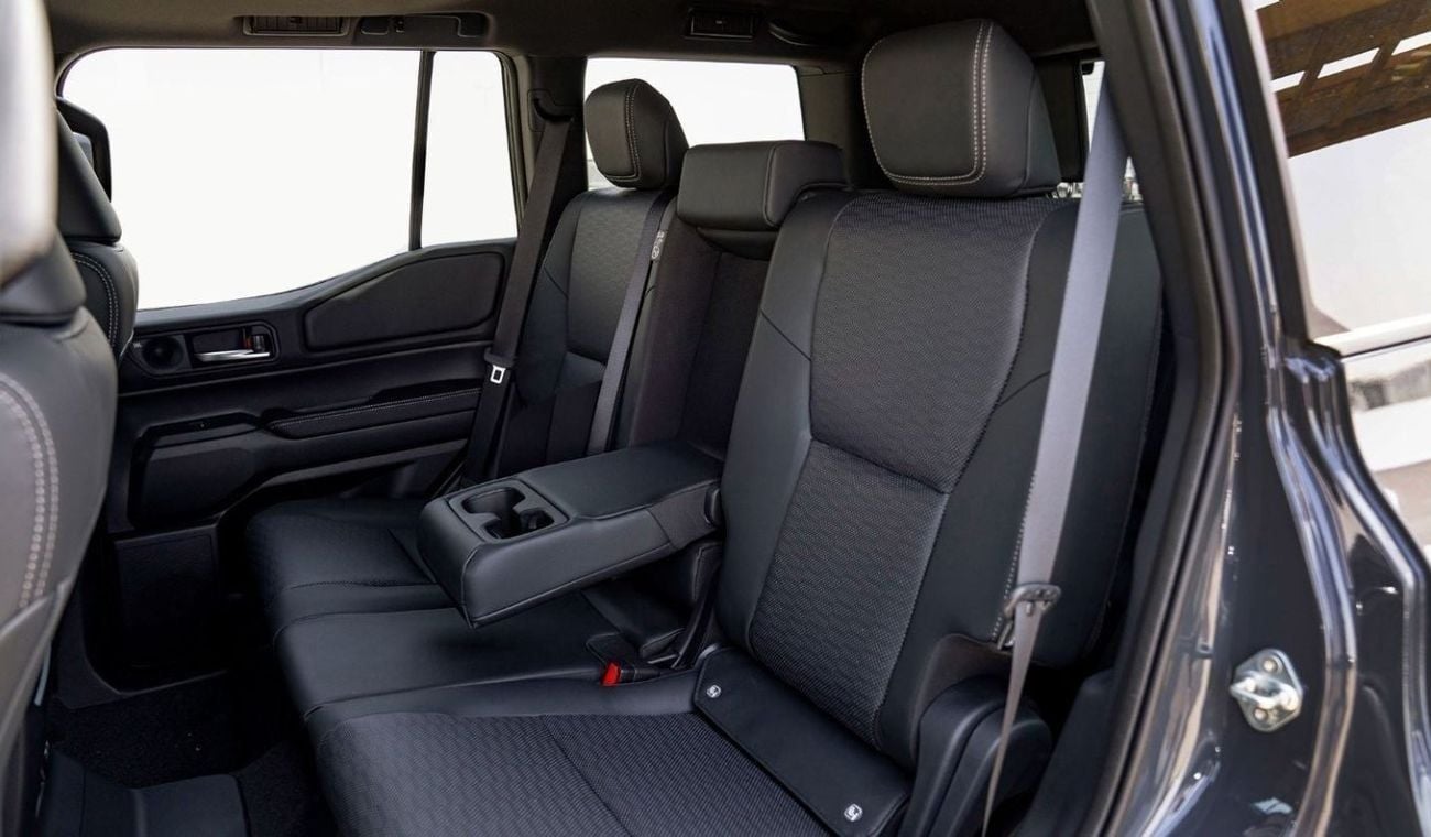 Toyota Prado GXR TOYOTA PRADO 250 WX+ LUXURY 2.8D AT MY2025 – GREY