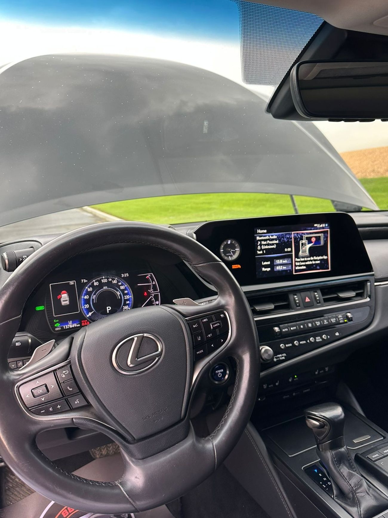 Lexus ES300h Hybrid 2.5L (204 HP)