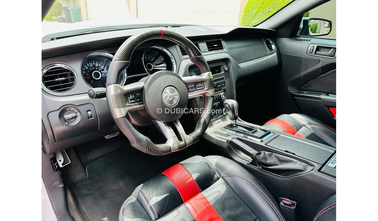 Ford Mustang Roush V6