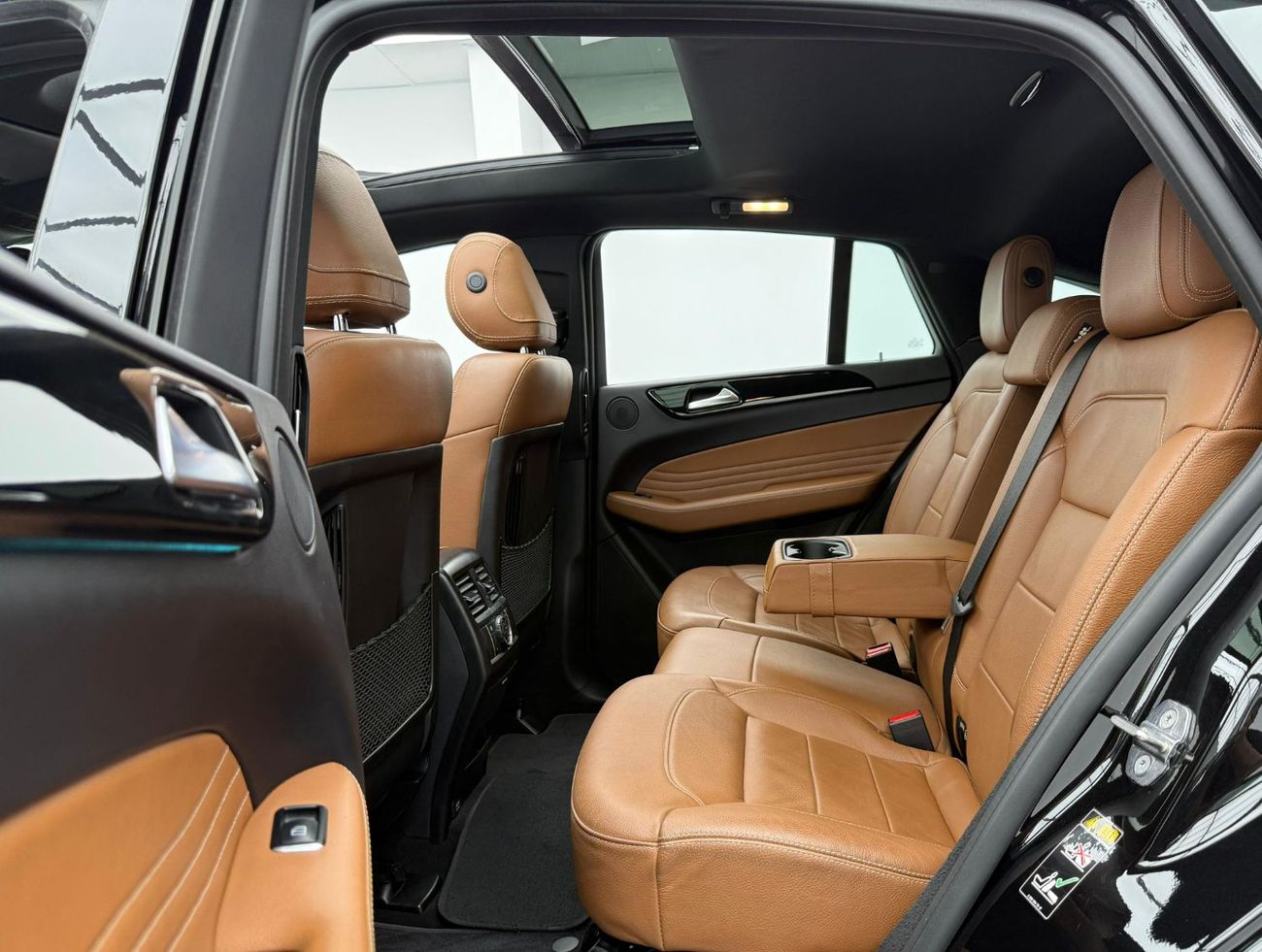 Mercedes-Benz GLE 43 AMG 2019 Mercedes Benz GLE43 AMG, Warranty, Service History, Excellent Condition, GCC