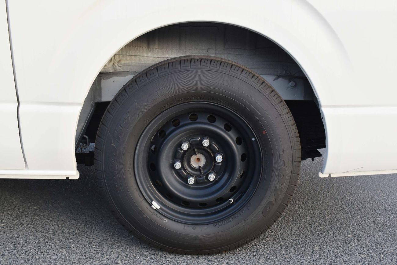 Toyota Hiace TOYOTA-HIACE 2.7 MT DELIVERY VAN