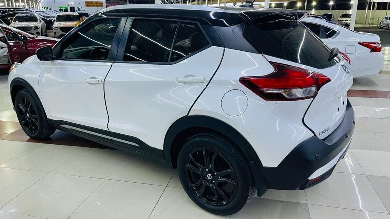 Nissan Kicks 2020 SR Leather Seats 4 CAMERA PUSH START 1.6L