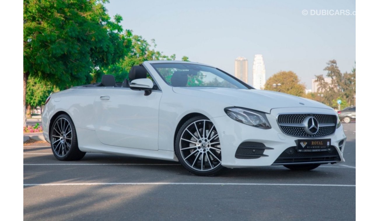 مرسيدس بنز E200 Mercedes Benz E200 AMG kit Coupe Convertible GCC Under Warranty