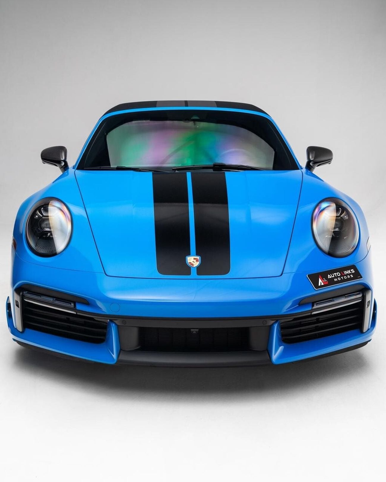 بورش 911 Turbo S 3.8L (645 HP) Convertible