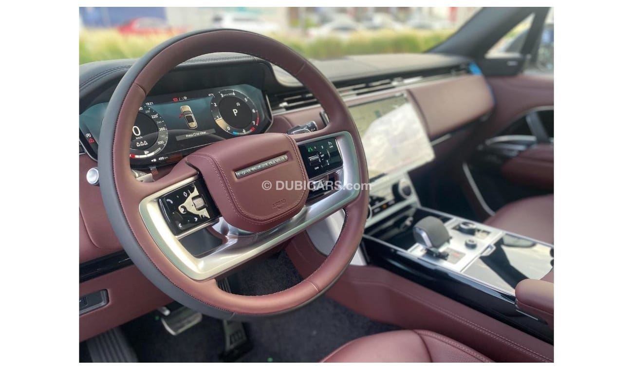 Land Rover Range Rover GOLD COLOR GCC SPEC UNDER WARRANTY AND SERVICE